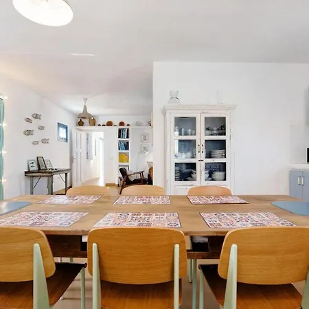 Alfonso New, With Local Traditional Style *