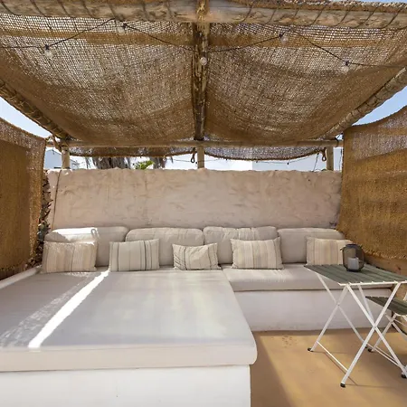 Alfonso New, With Local Traditional Style