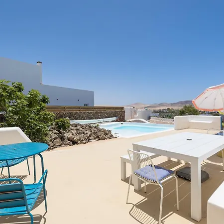 Alfonso New, With Local Traditional Style Lajares