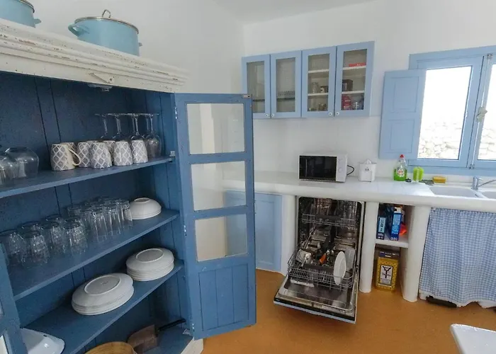 Alfonso New, With Local Traditional Style Lajares