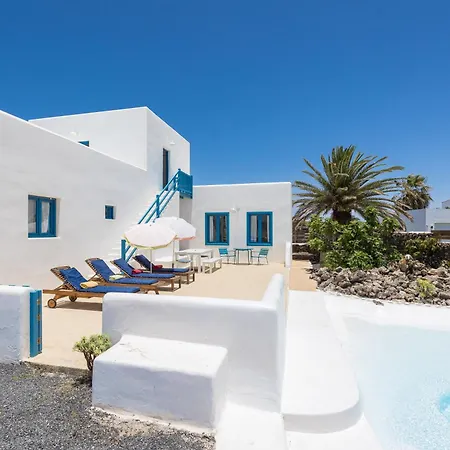 Alfonso New, With Local Traditional Style