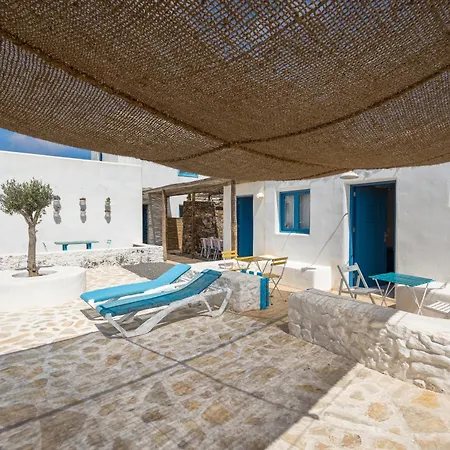 Alfonso New, With Local Traditional Style וילה