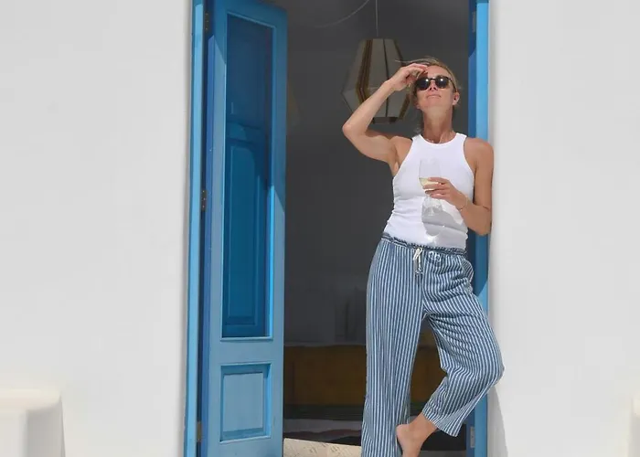 Alfonso New, With Local Traditional Style