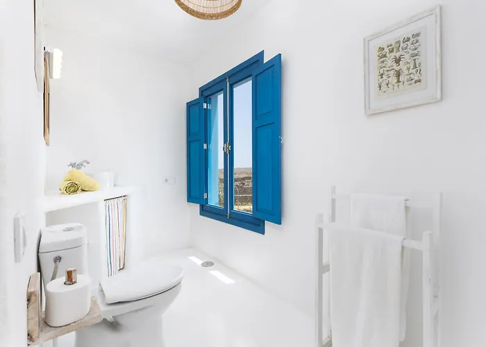 Alfonso New, With Local Traditional Style