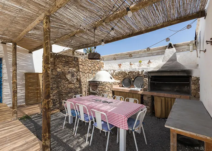 Alfonso New, With Local Traditional Style * لاجاريس